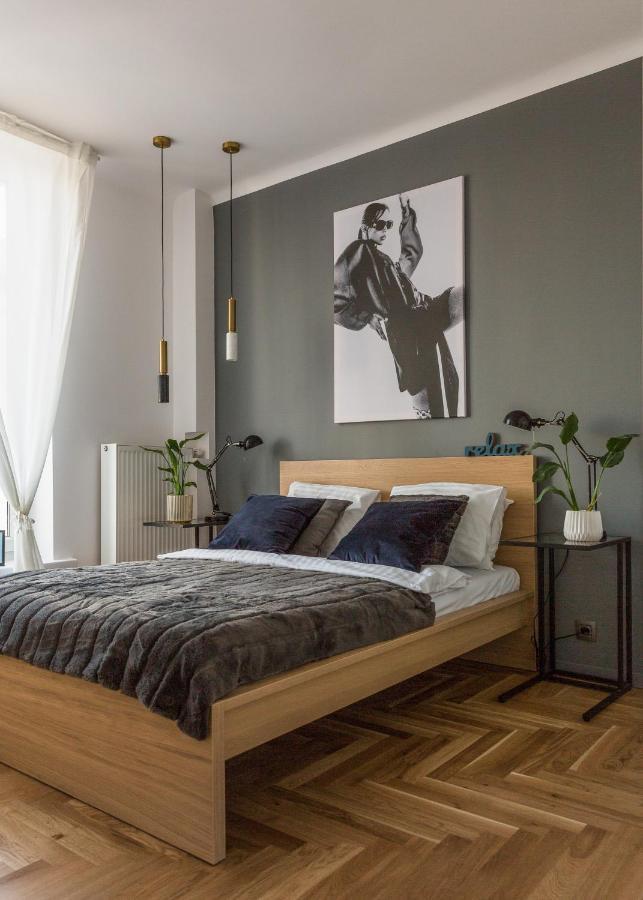Old Town Heart X Luxury - Piekna Warsaw